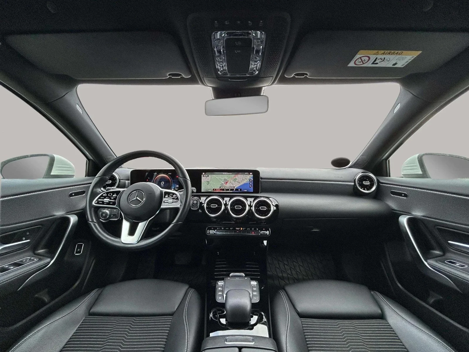 Mercedes-Benz-A-Klasse-image-11