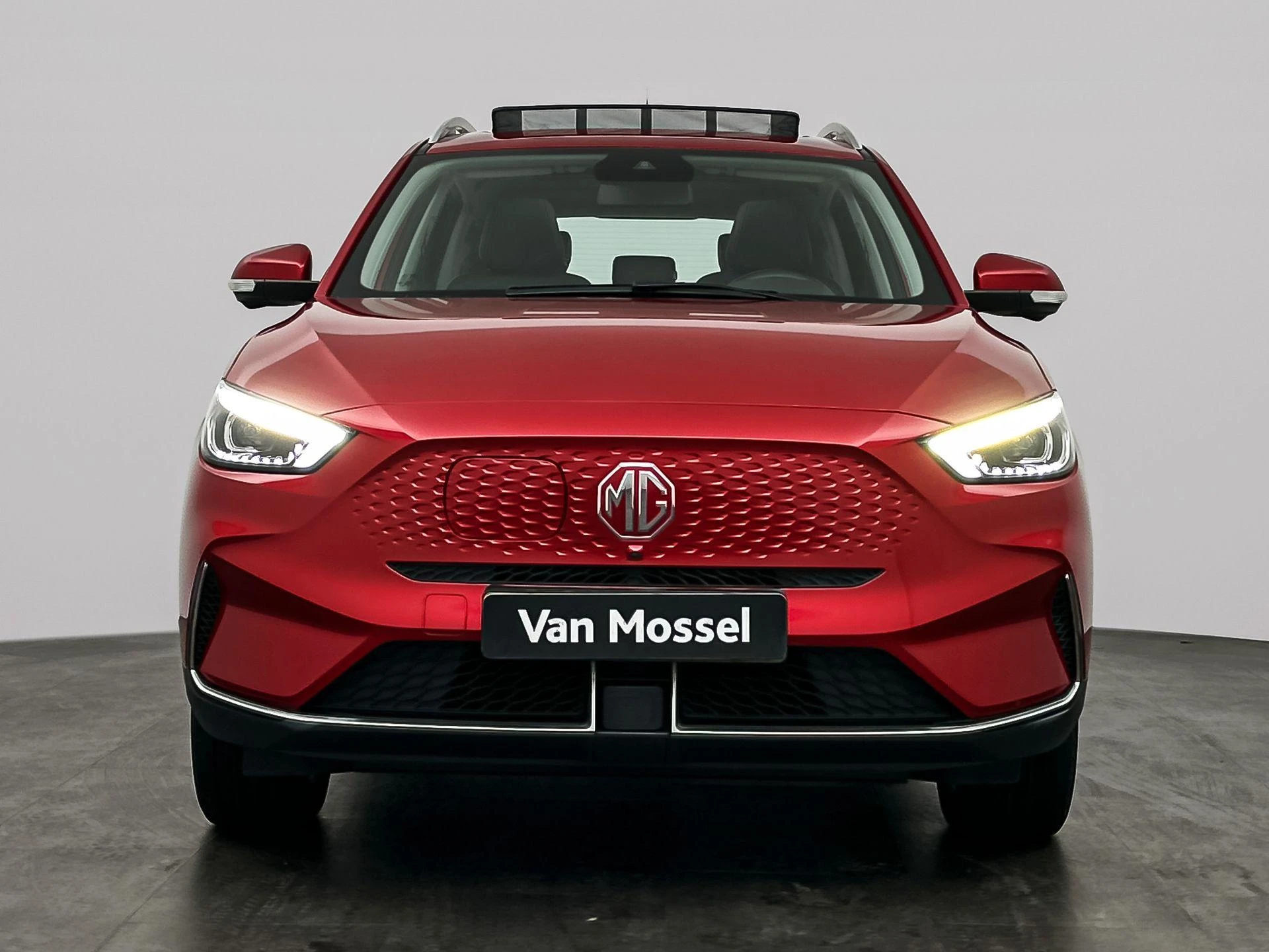 MG-ZS EV-image-7