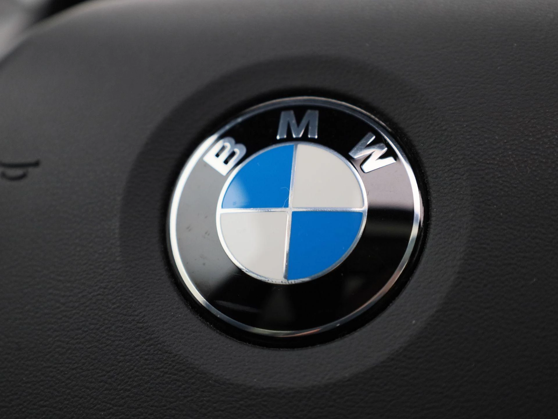BMW X3 sDrive18d (110 kW)