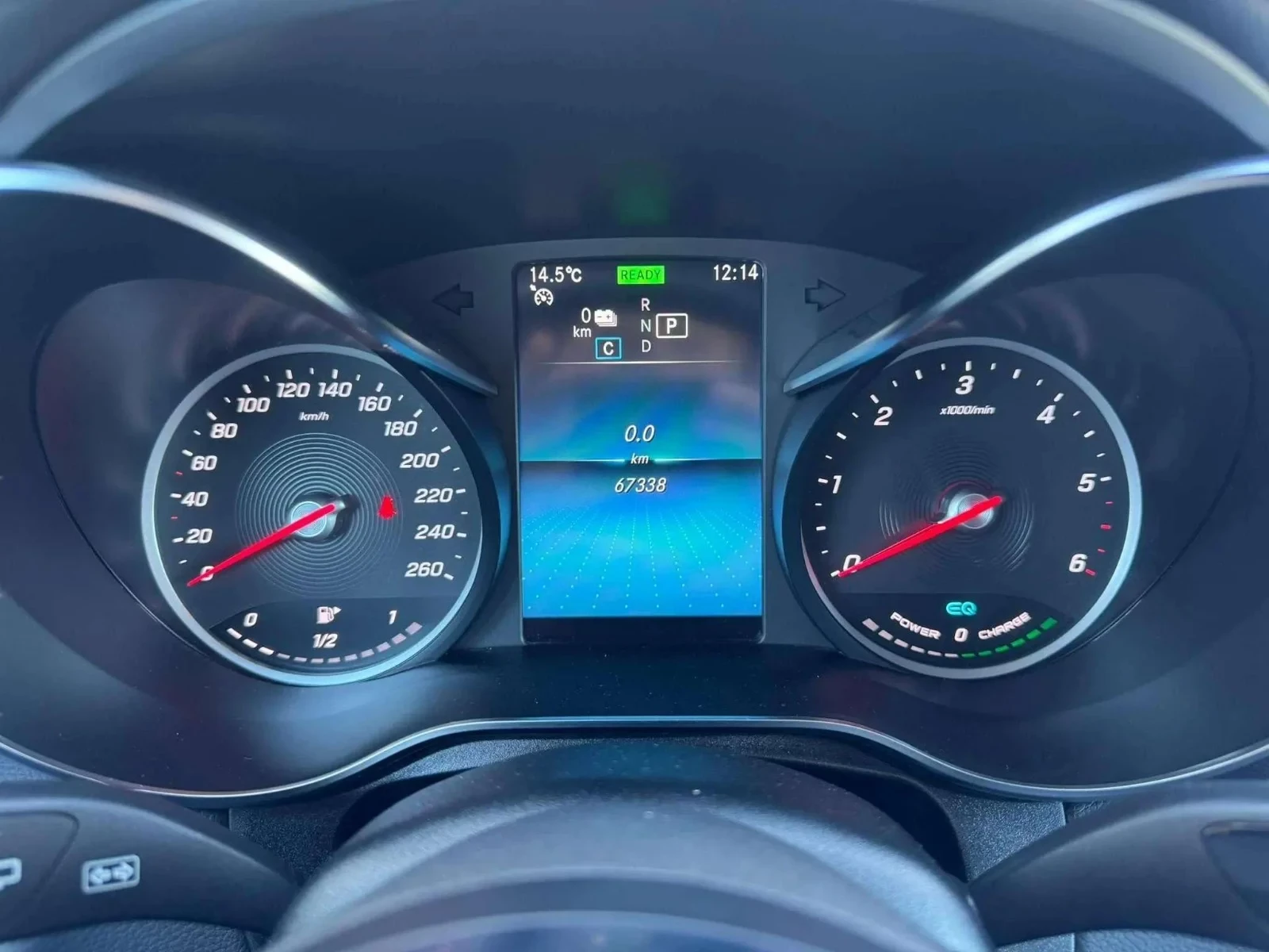 Mercedes-Benz-GLC-image-20