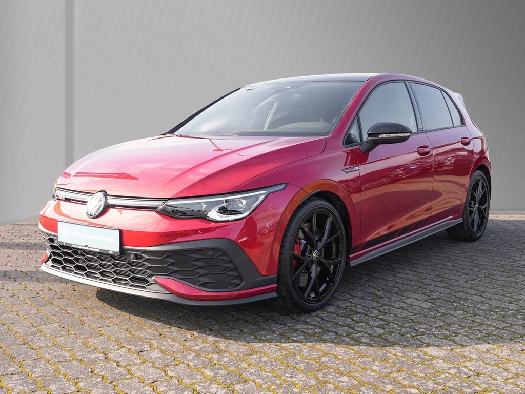 Volkswagen-Golf-image-1
