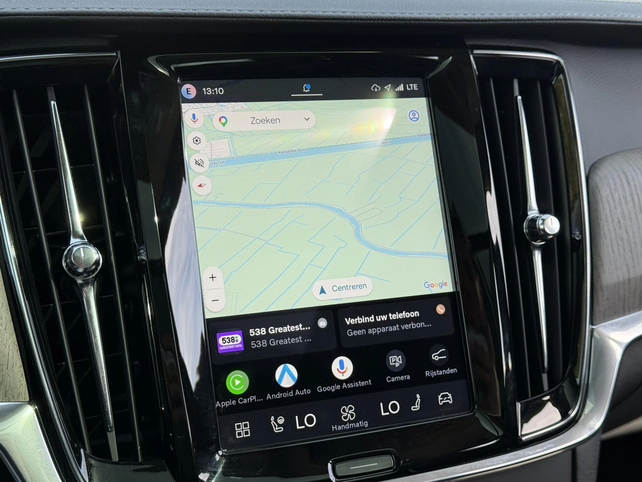 Volvo-V90-image-22