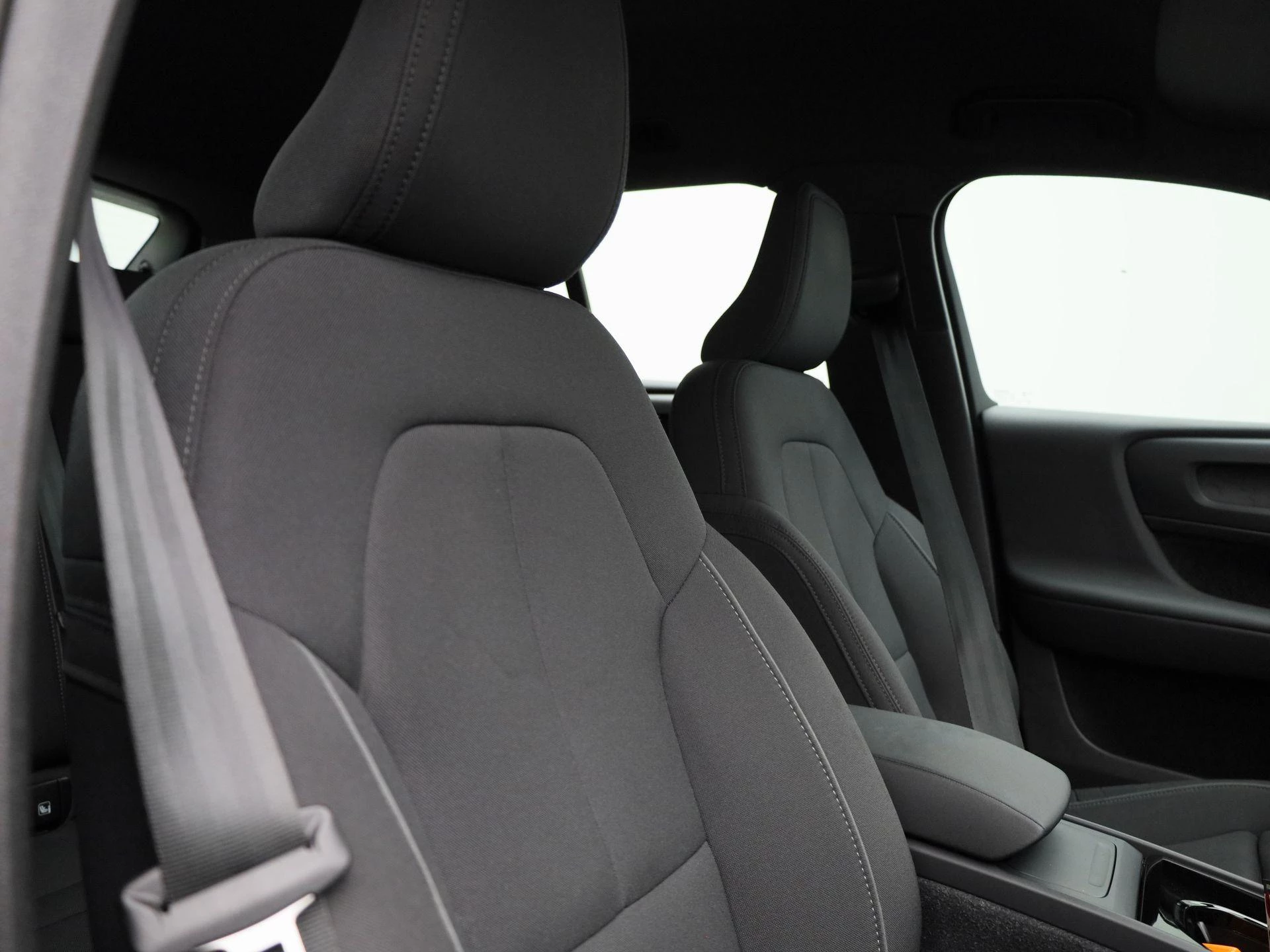 Volvo-XC40-image-36
