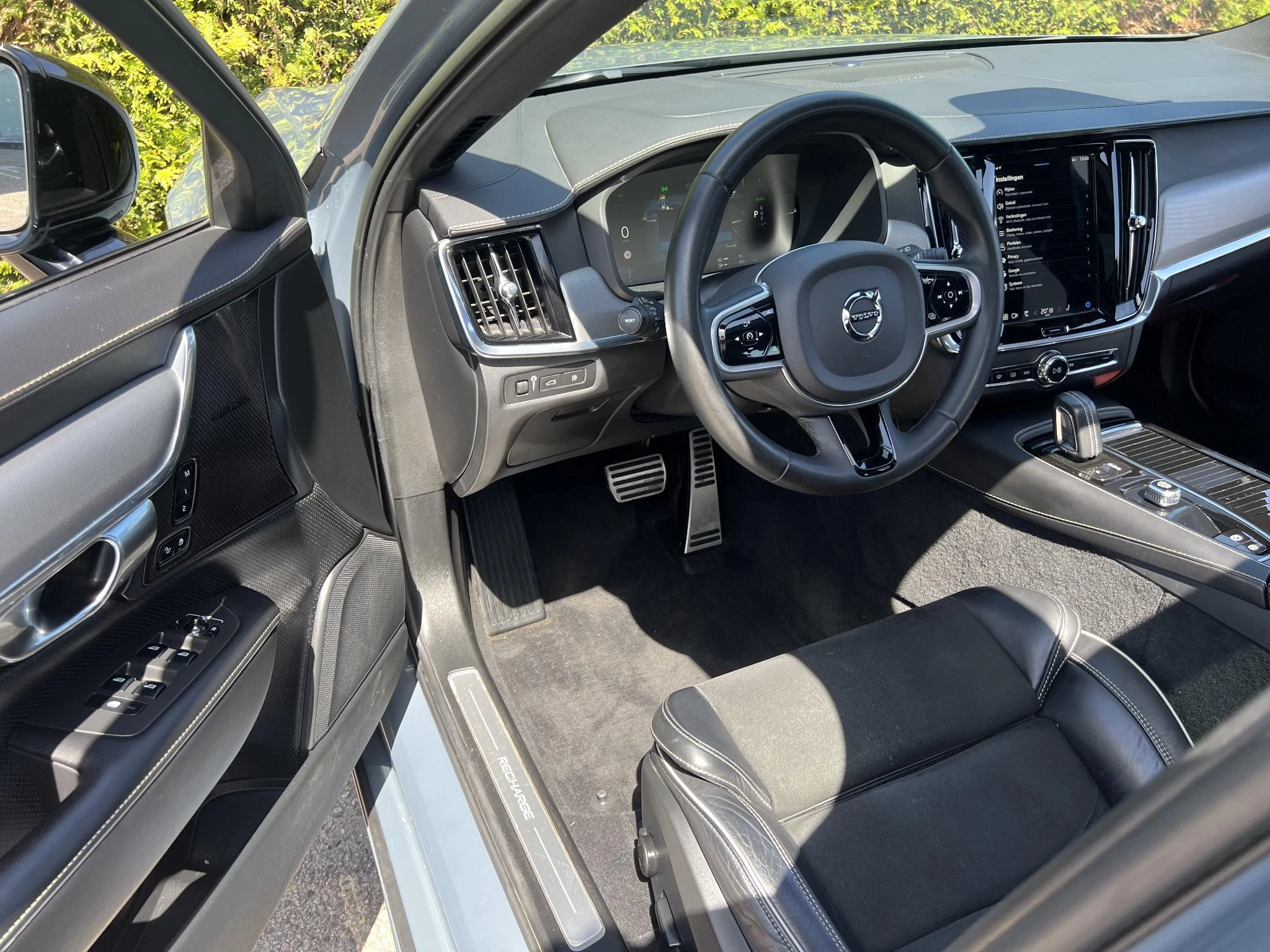 Volvo V90 T6 AWD R-Design