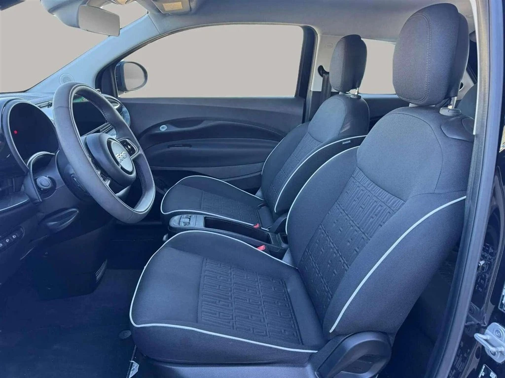 Fiat-500e-image-8