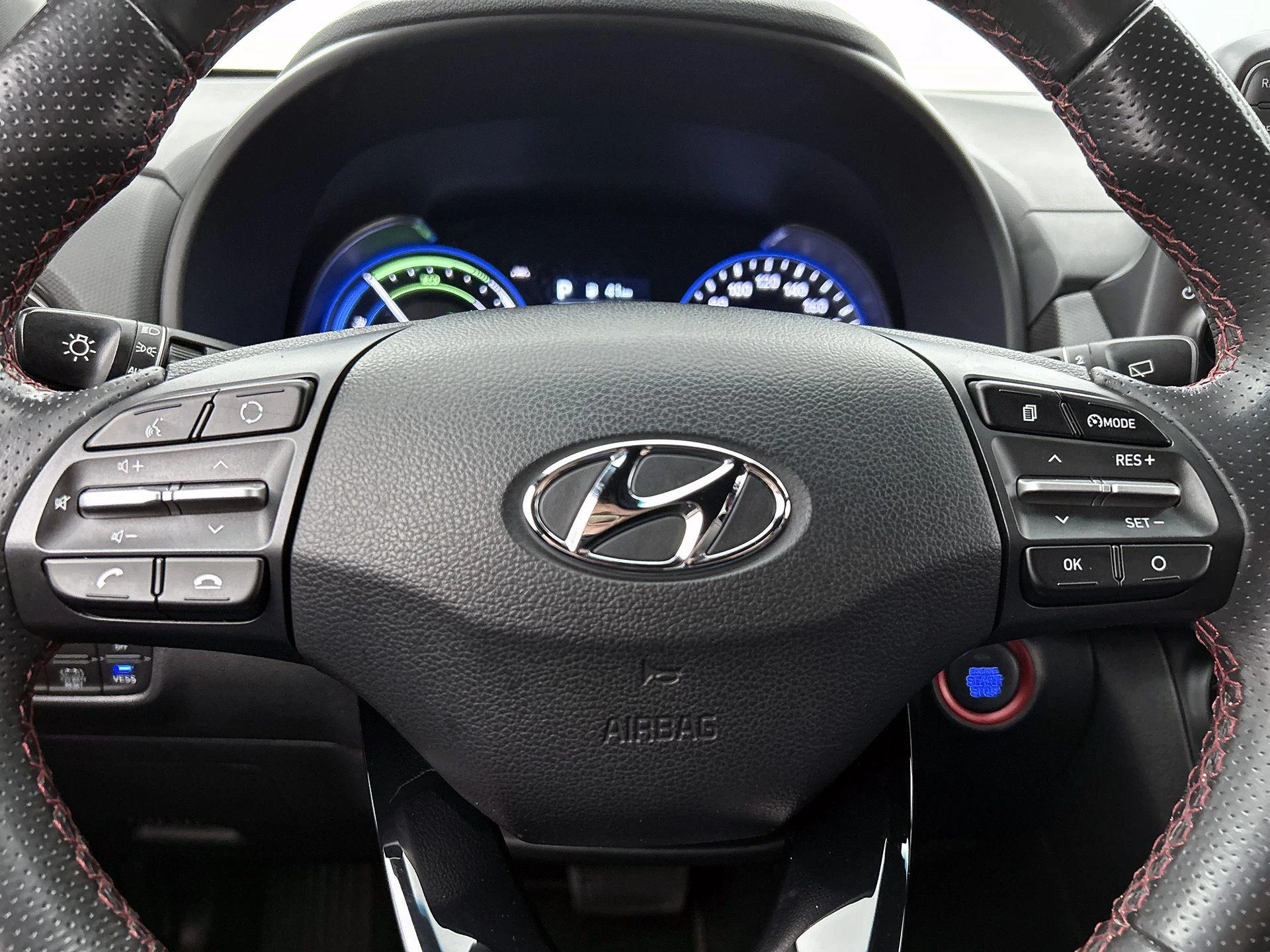 Hyundai-Kona-image-33