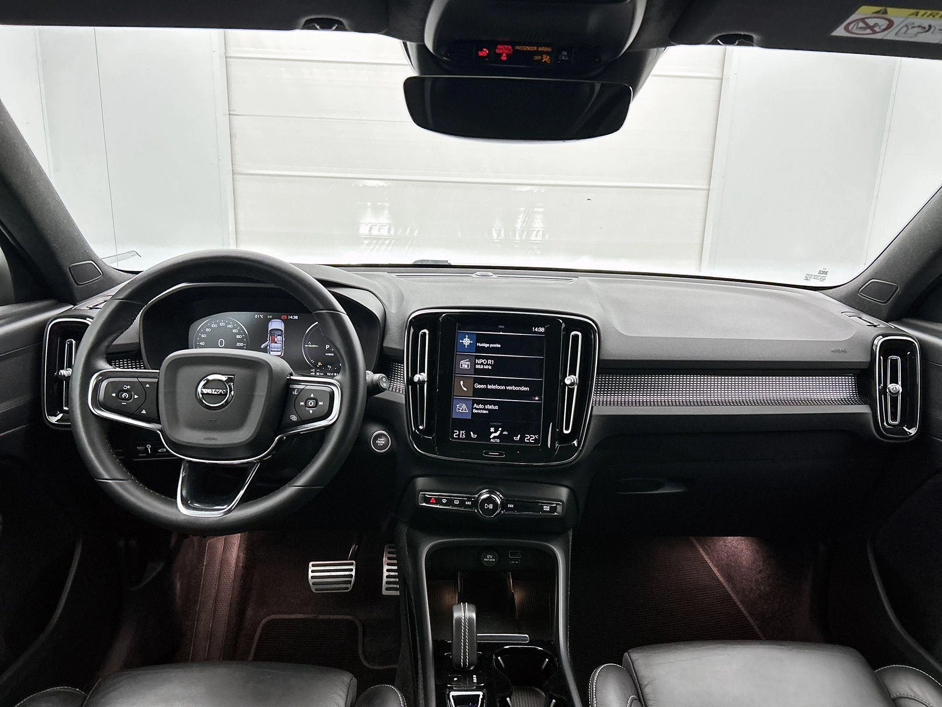 Volvo-XC40-image-19