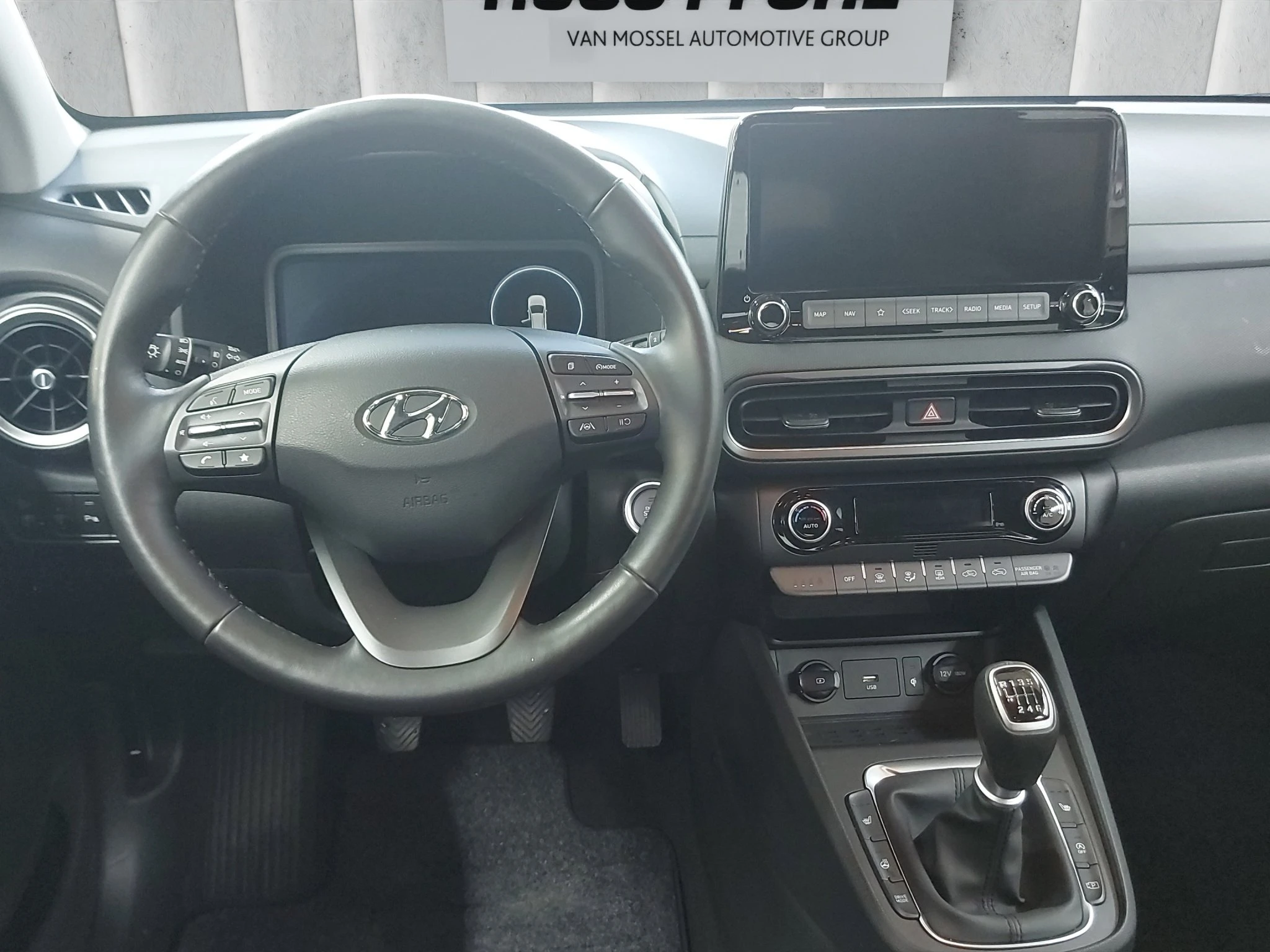 Hyundai-Kona-image-11
