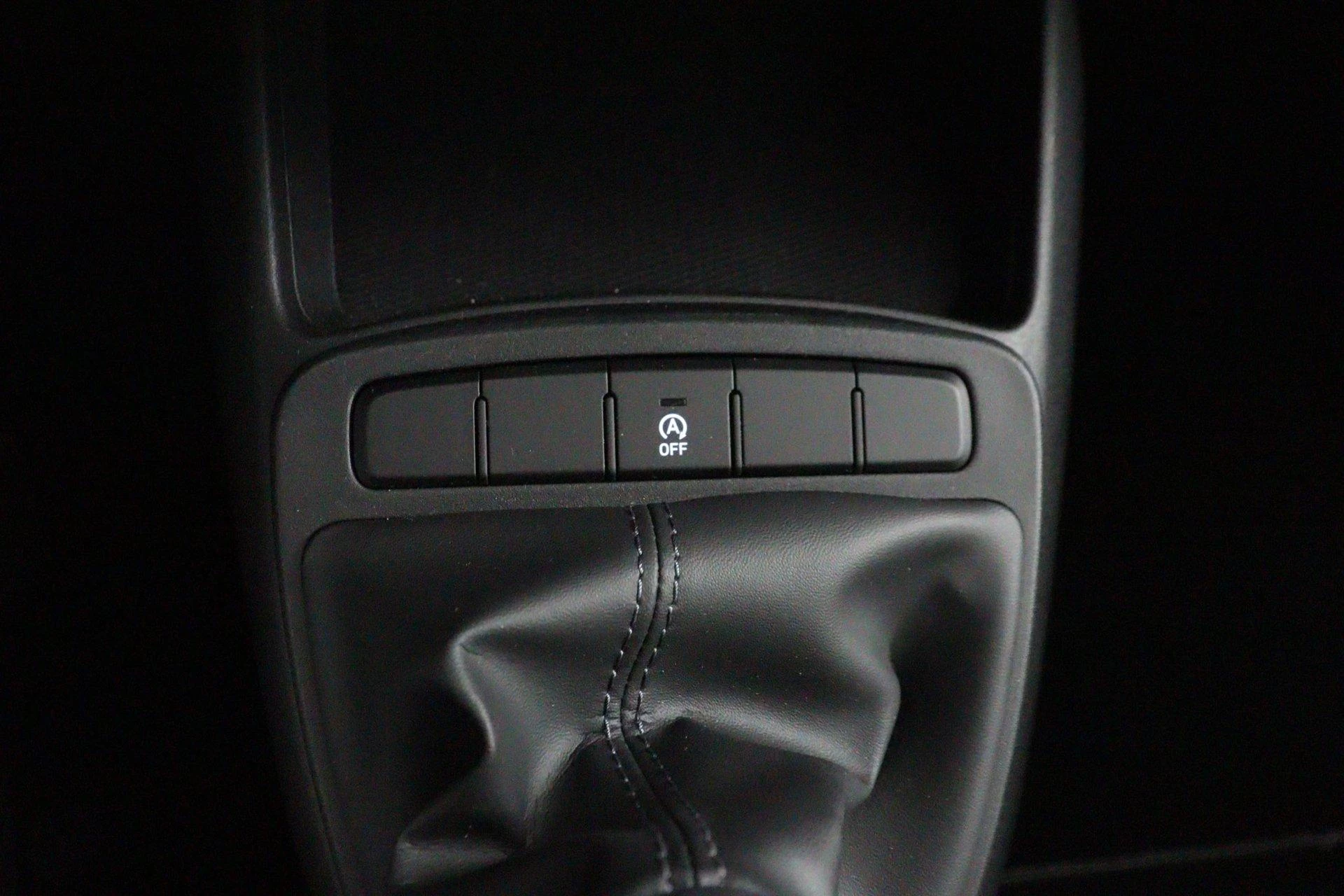 Hyundai-i10-image-40