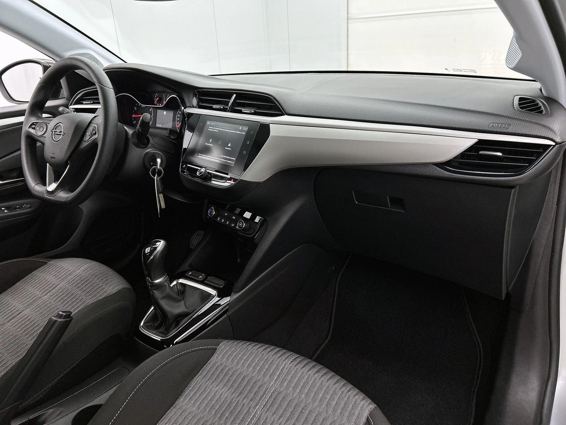 Opel-Corsa-image-19