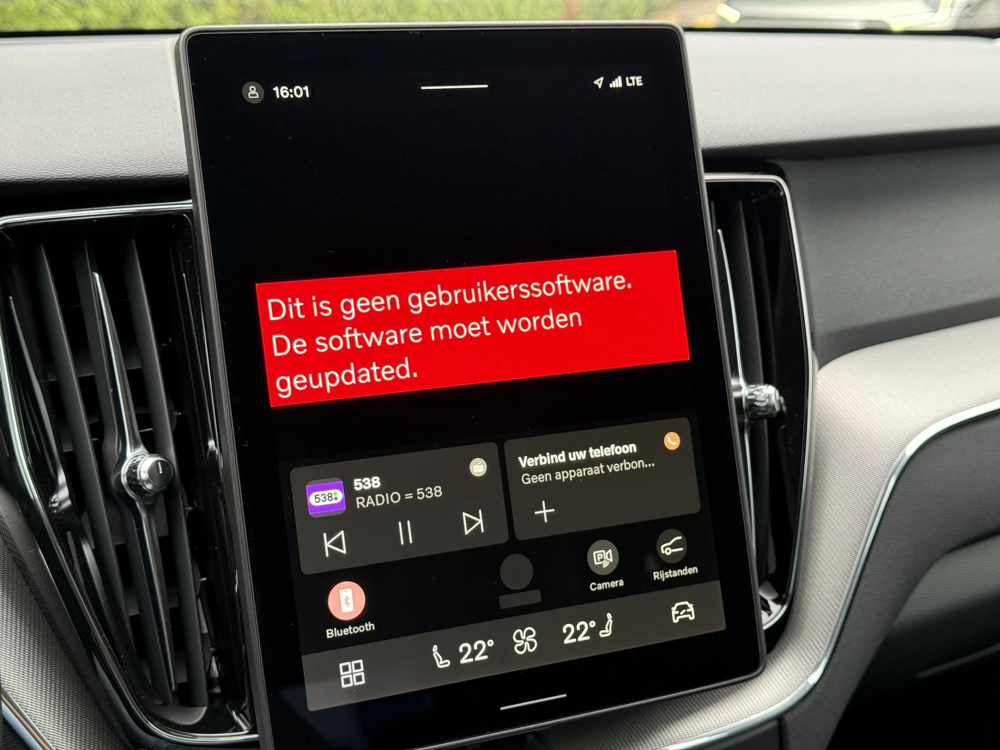 Volvo-XC60-image-15