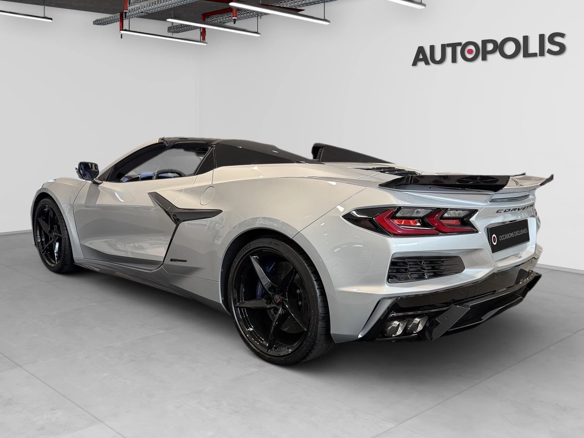 Chevrolet-Corvette-image-12