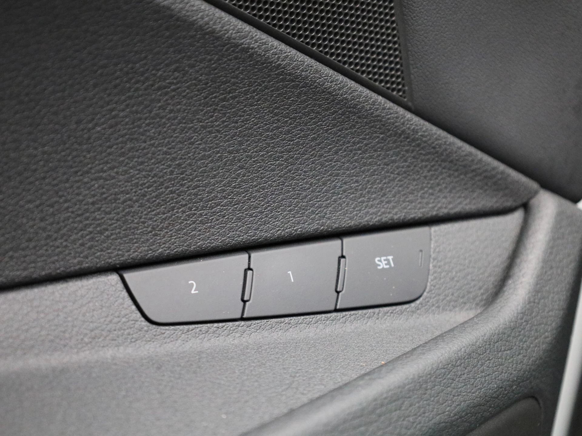 Audi-e-tron-image-33