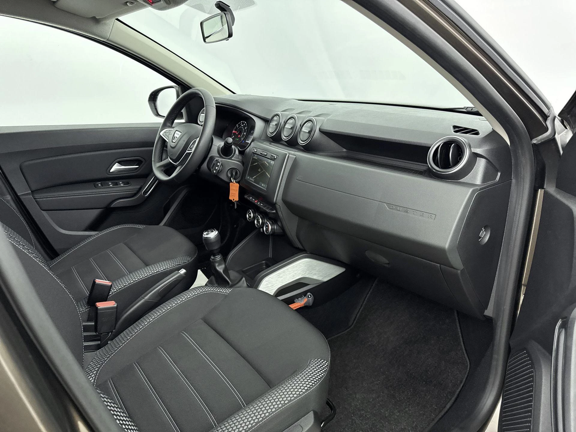 Dacia-Duster-image-15