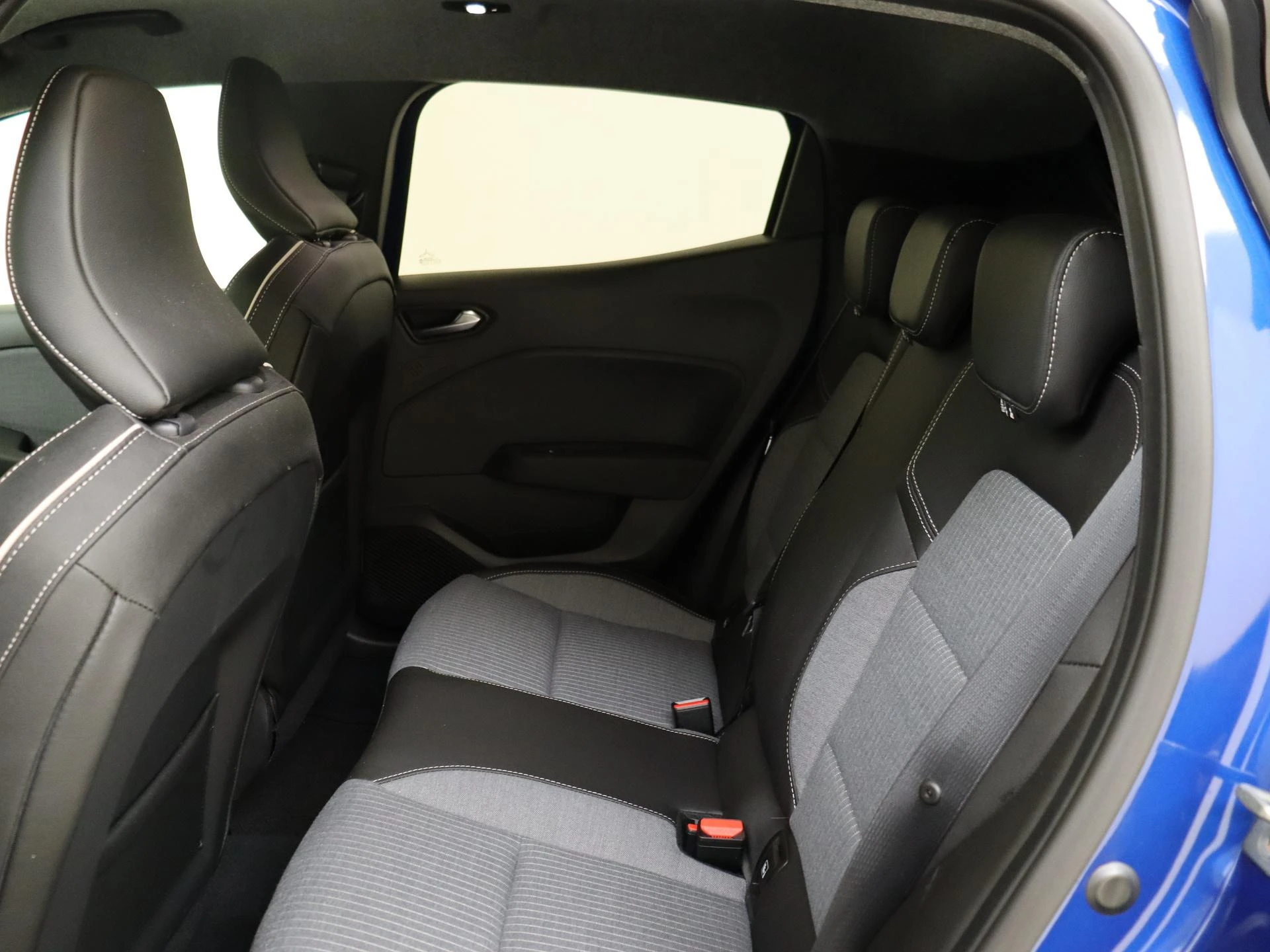Renault-Clio-image-14