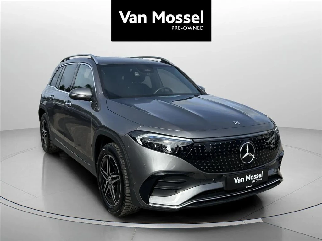 Mercedes-Benz-EQB-image-2