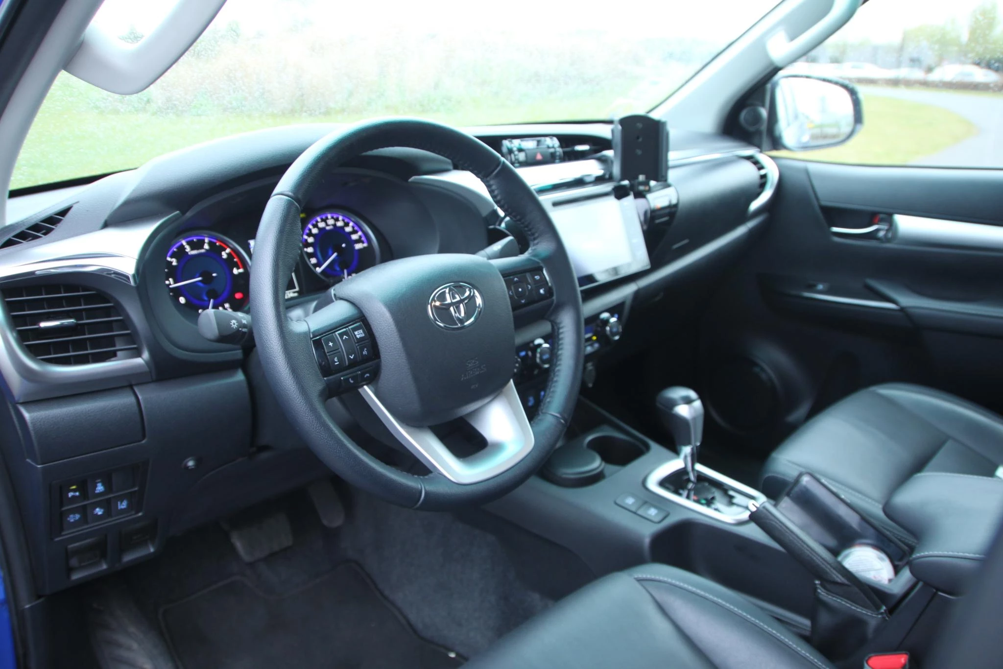 Toyota Hilux 2.4 D-4D Double Cab Aut. Limited