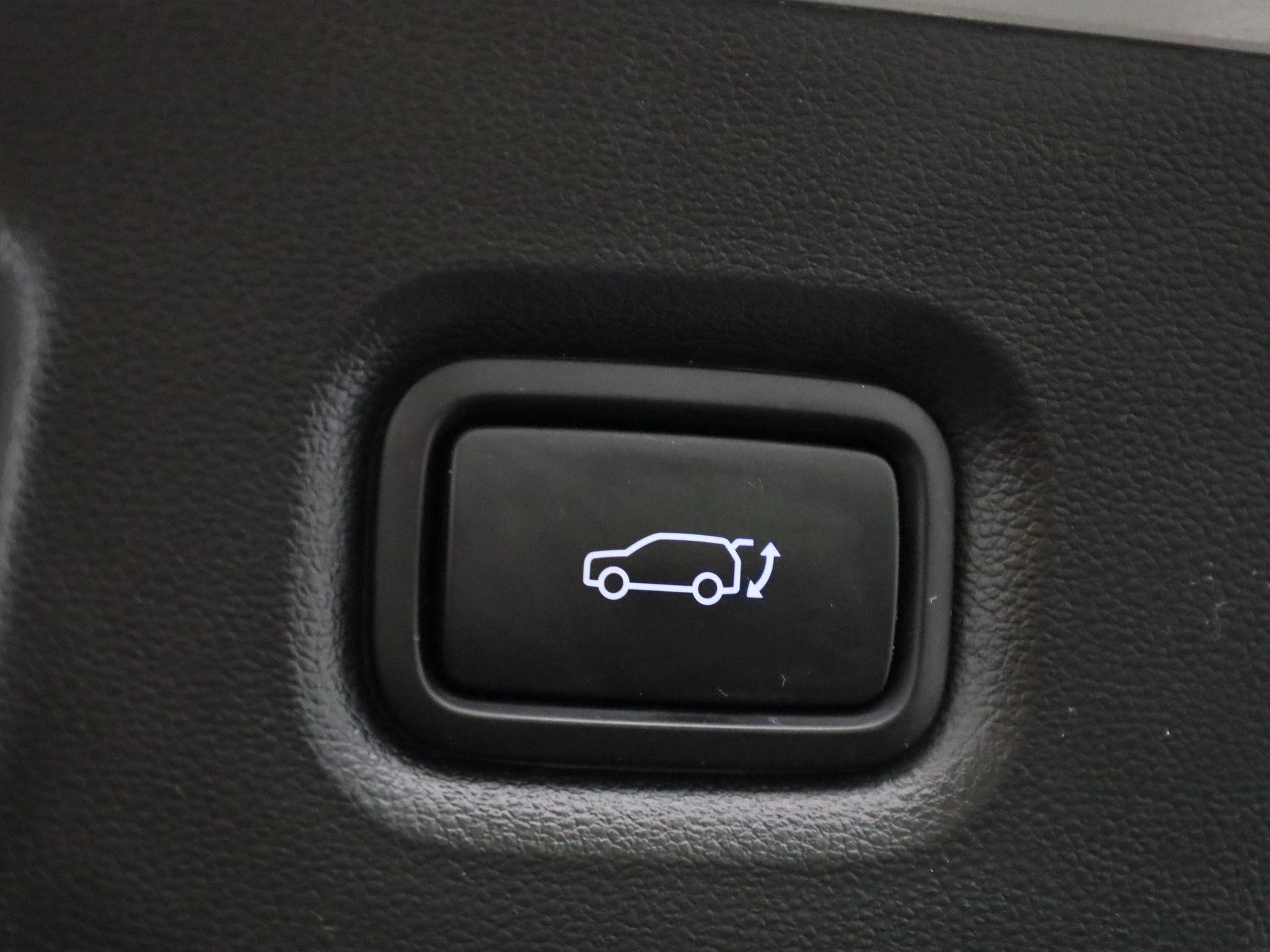 Hyundai-IONIQ 5-image-13