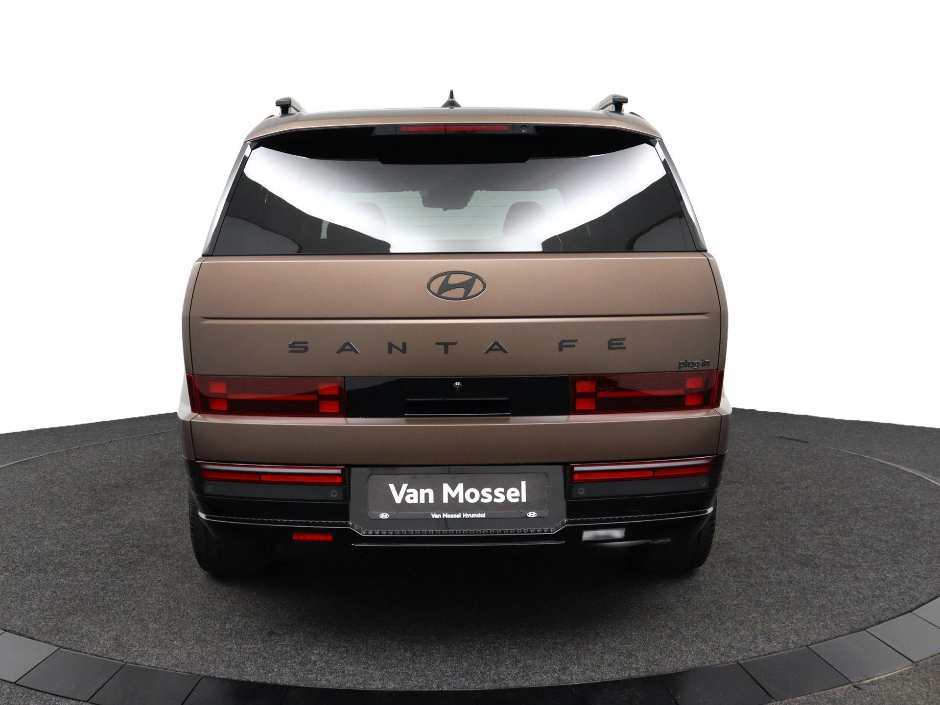 Hyundai-Santa Fe-image-76