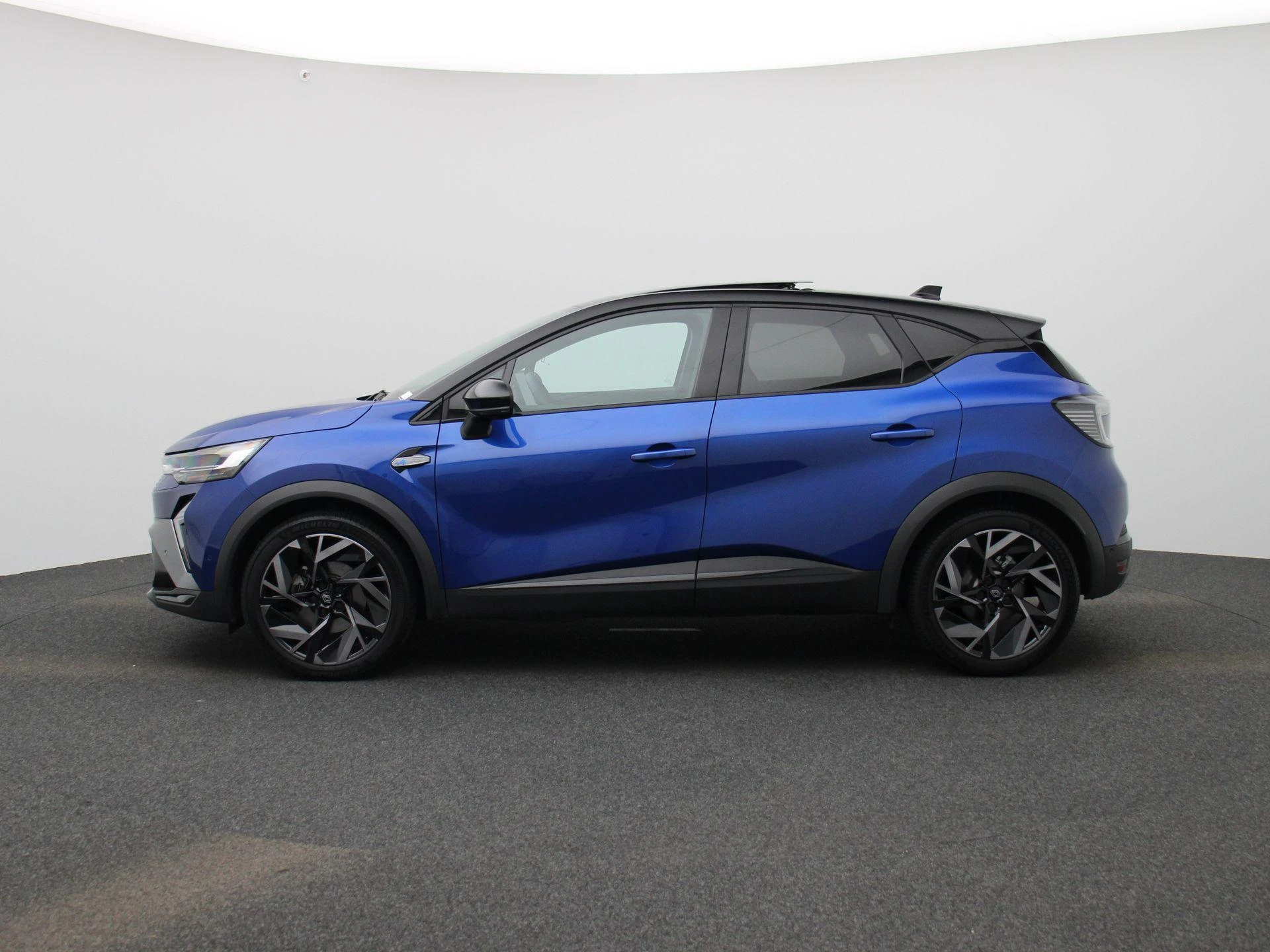 Renault-Captur-image-3