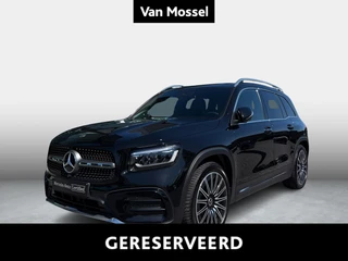 Mercedes-Benz GLB 180 AMG Line + PANO DAK + TREKHAAK + CARPLAY + SURROUND VIEW +