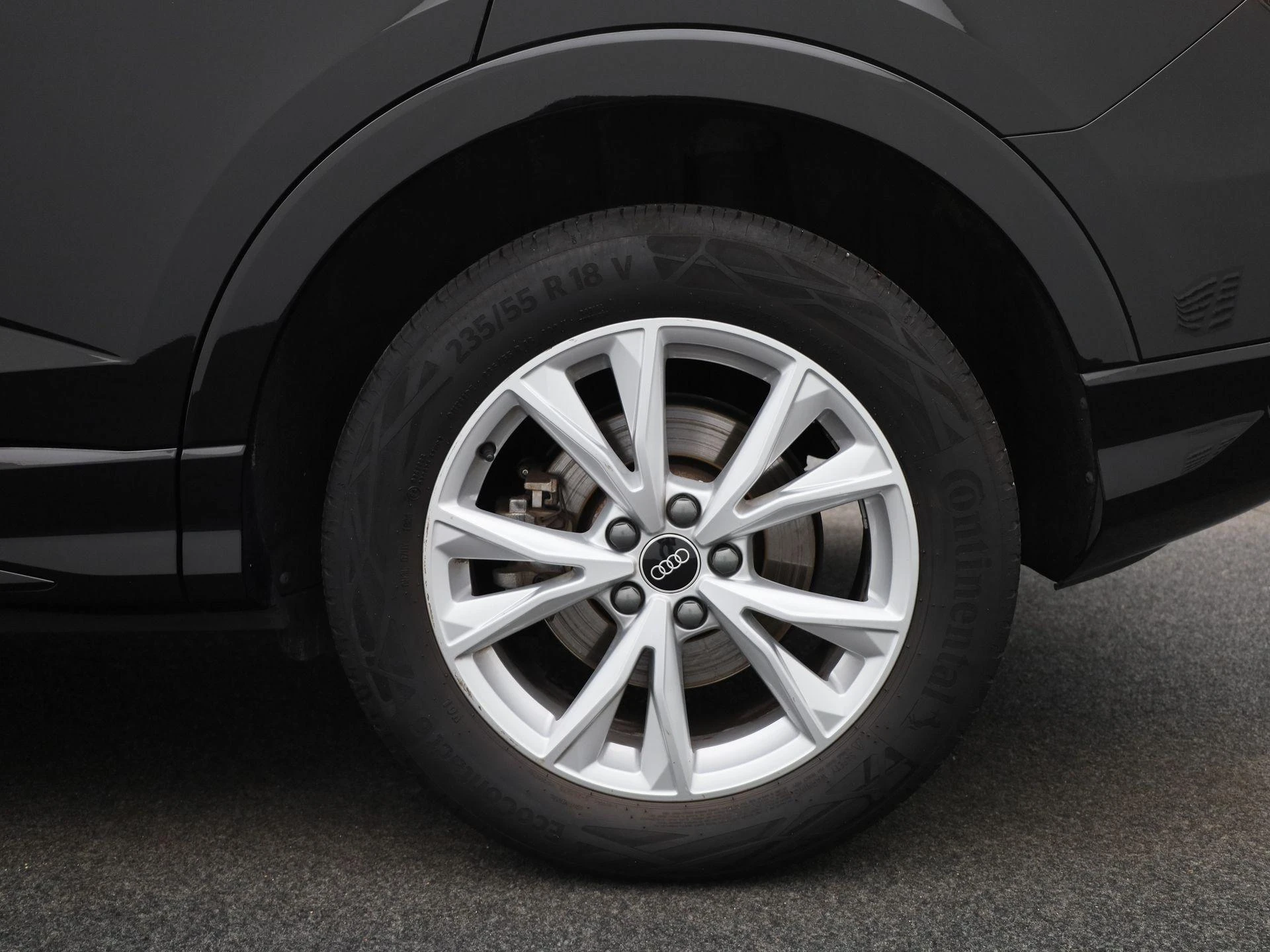 Audi-Q3-image-12