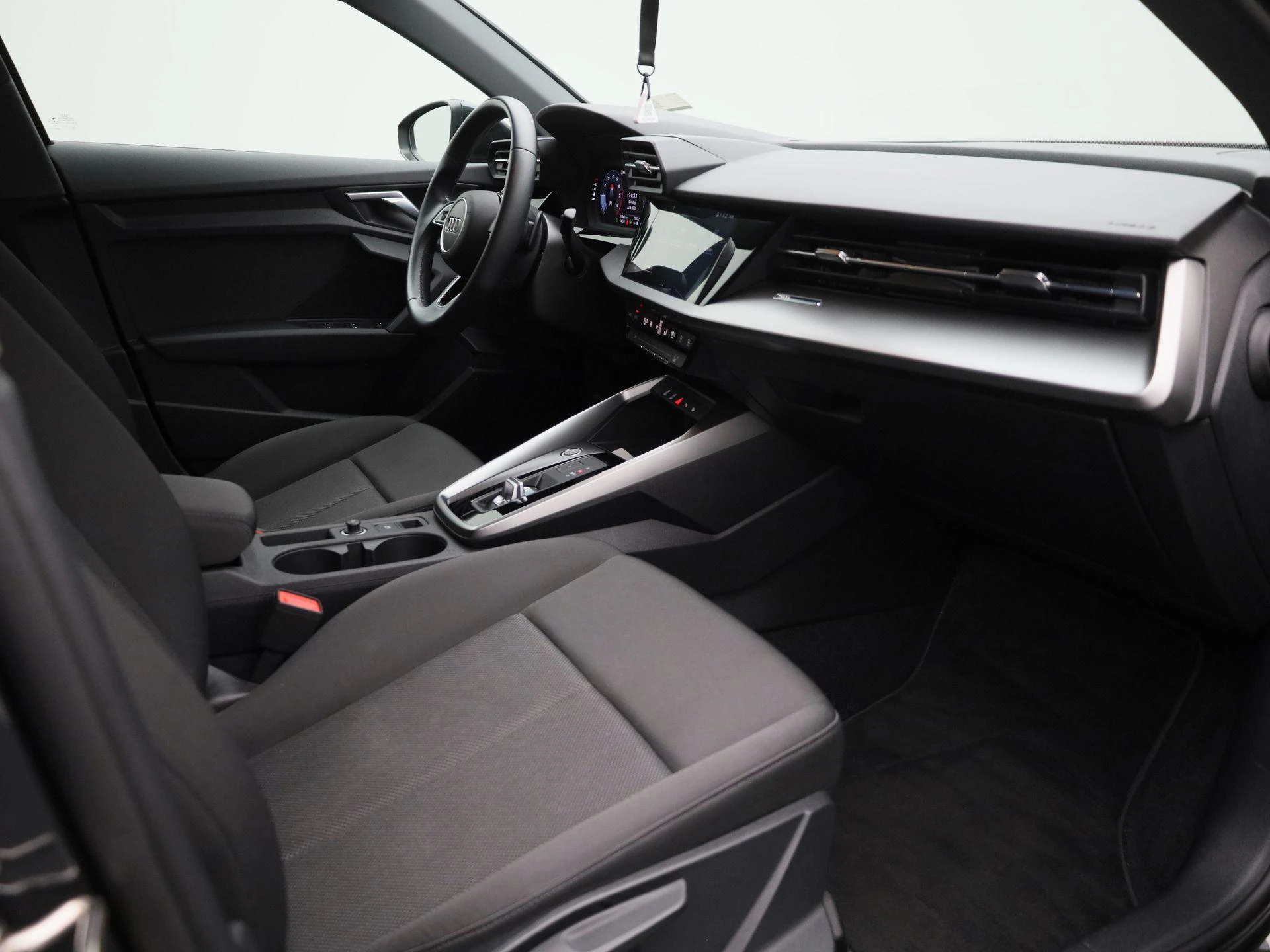 Audi-A3-image-33