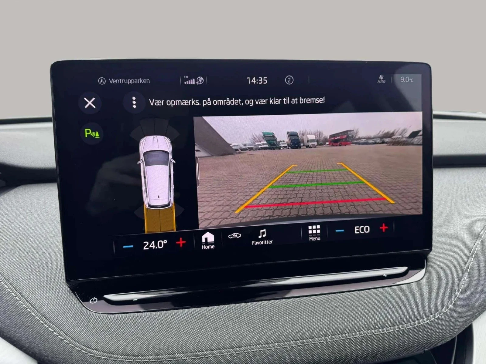 Škoda-Enyaq iV-image-11