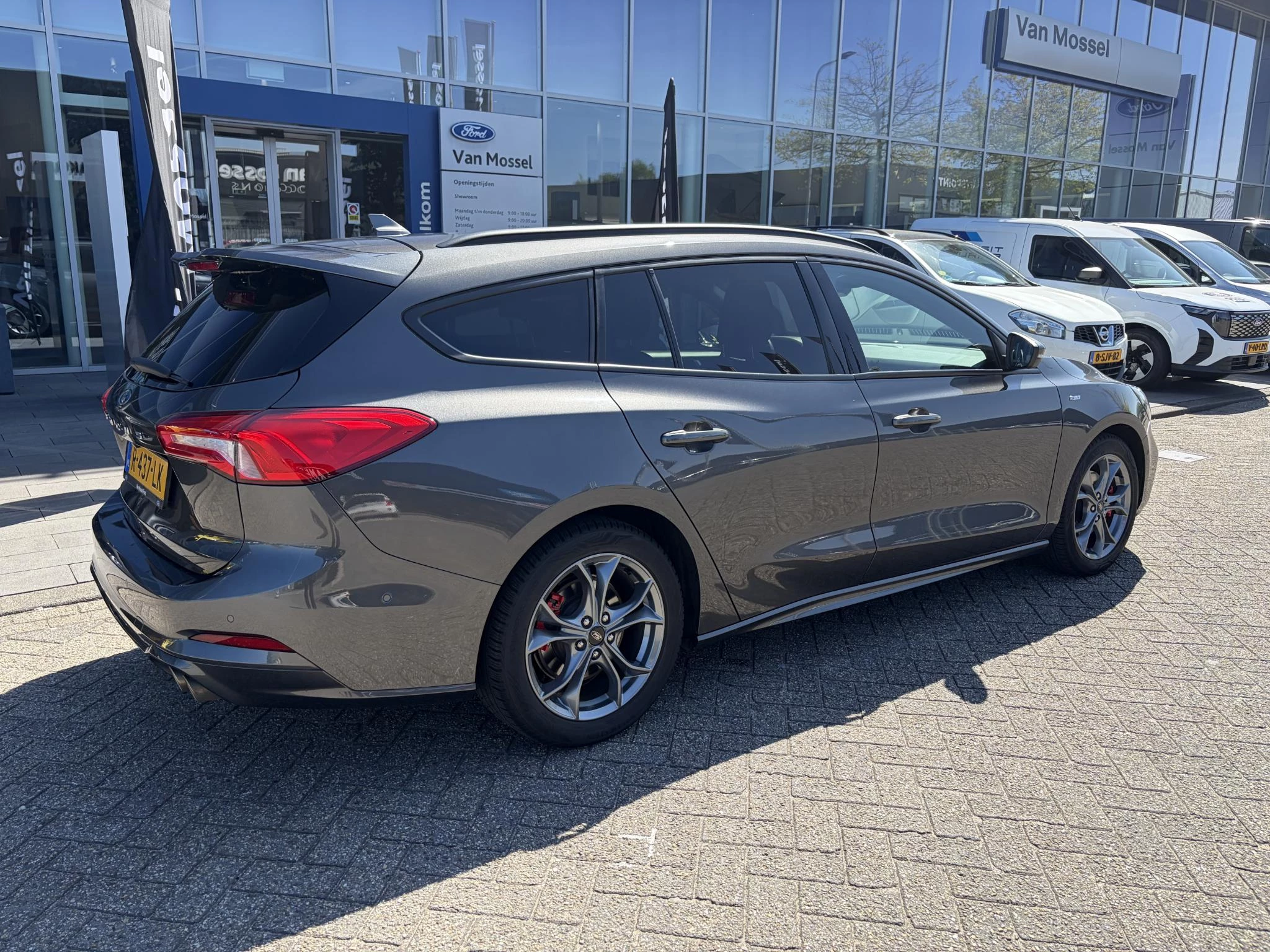 Ford Focus Wagon 1.0 EcoBoost Hybrid ST Line X Business