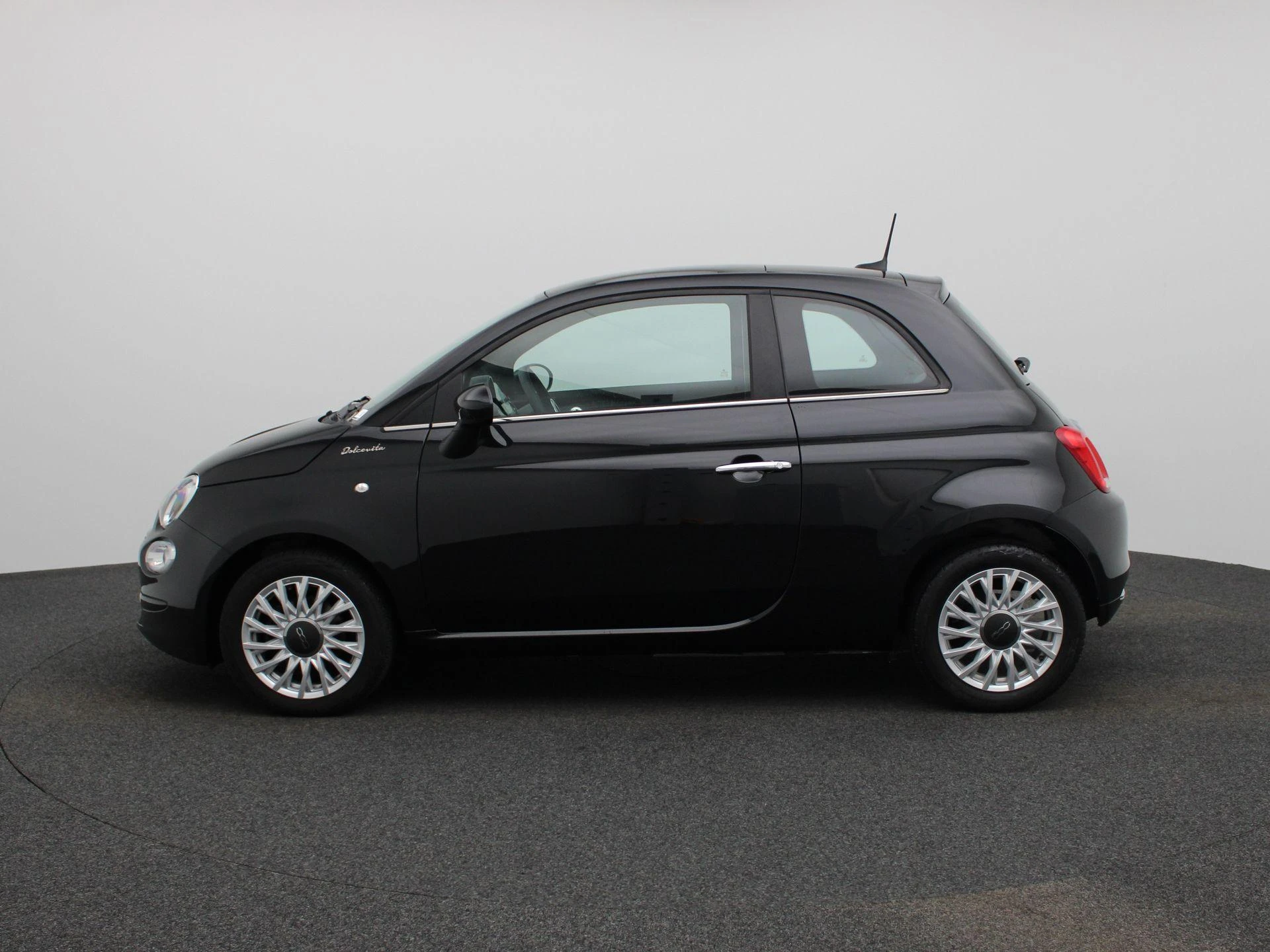 Fiat-500-image-3
