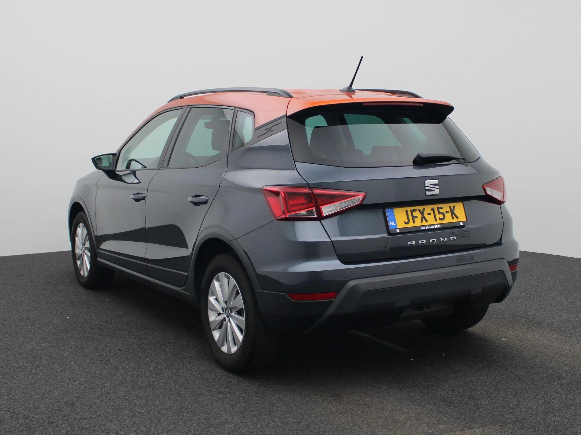 SEAT Arona 1.0 TSI Xcellence Business Intense