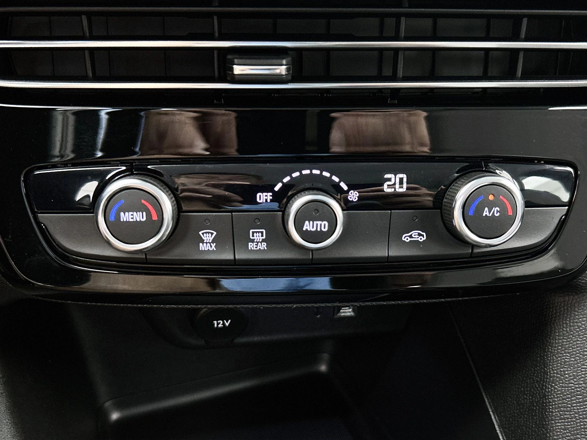 Opel-Mokka-image-15