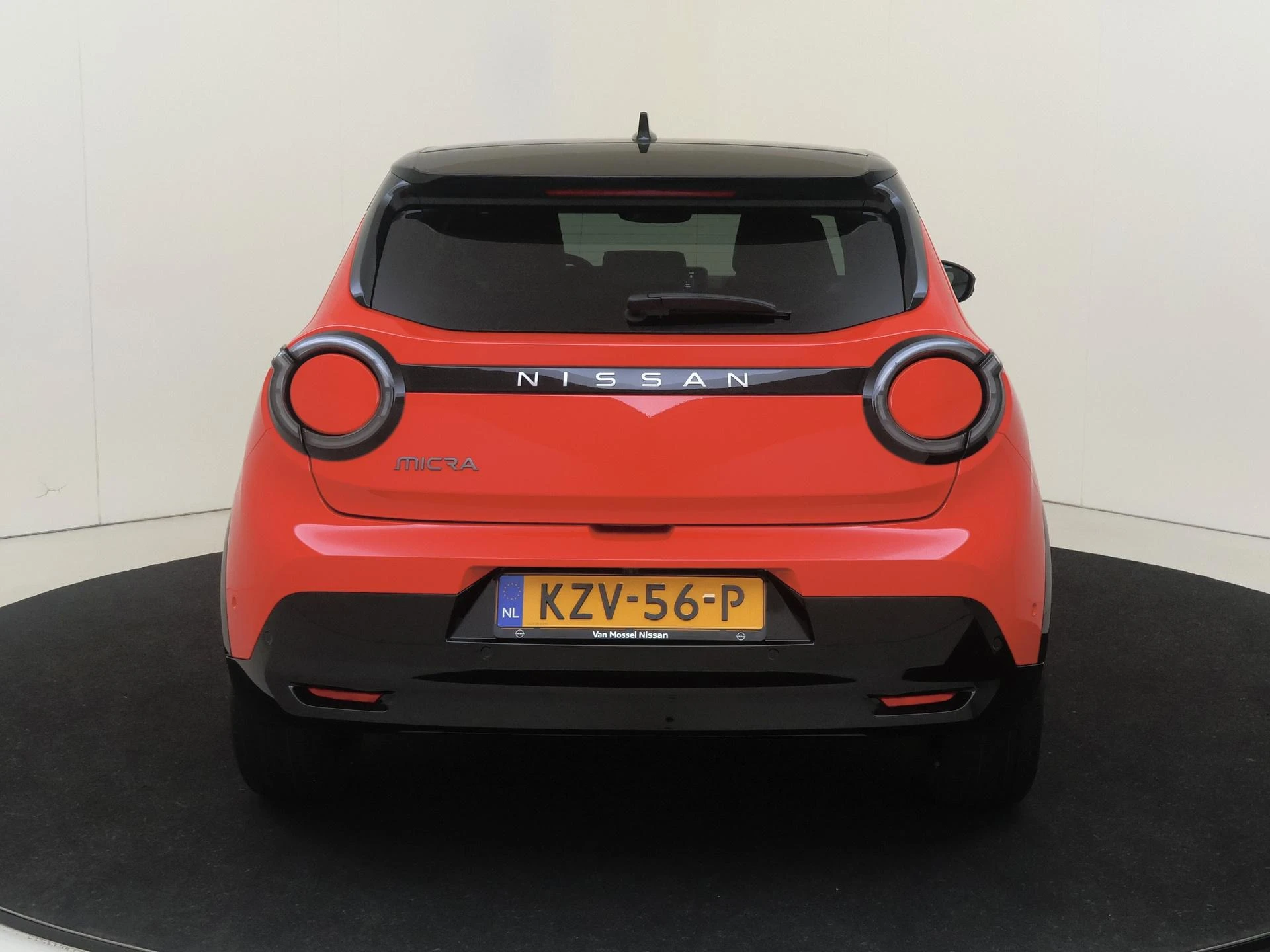 Nissan-Micra-image-6
