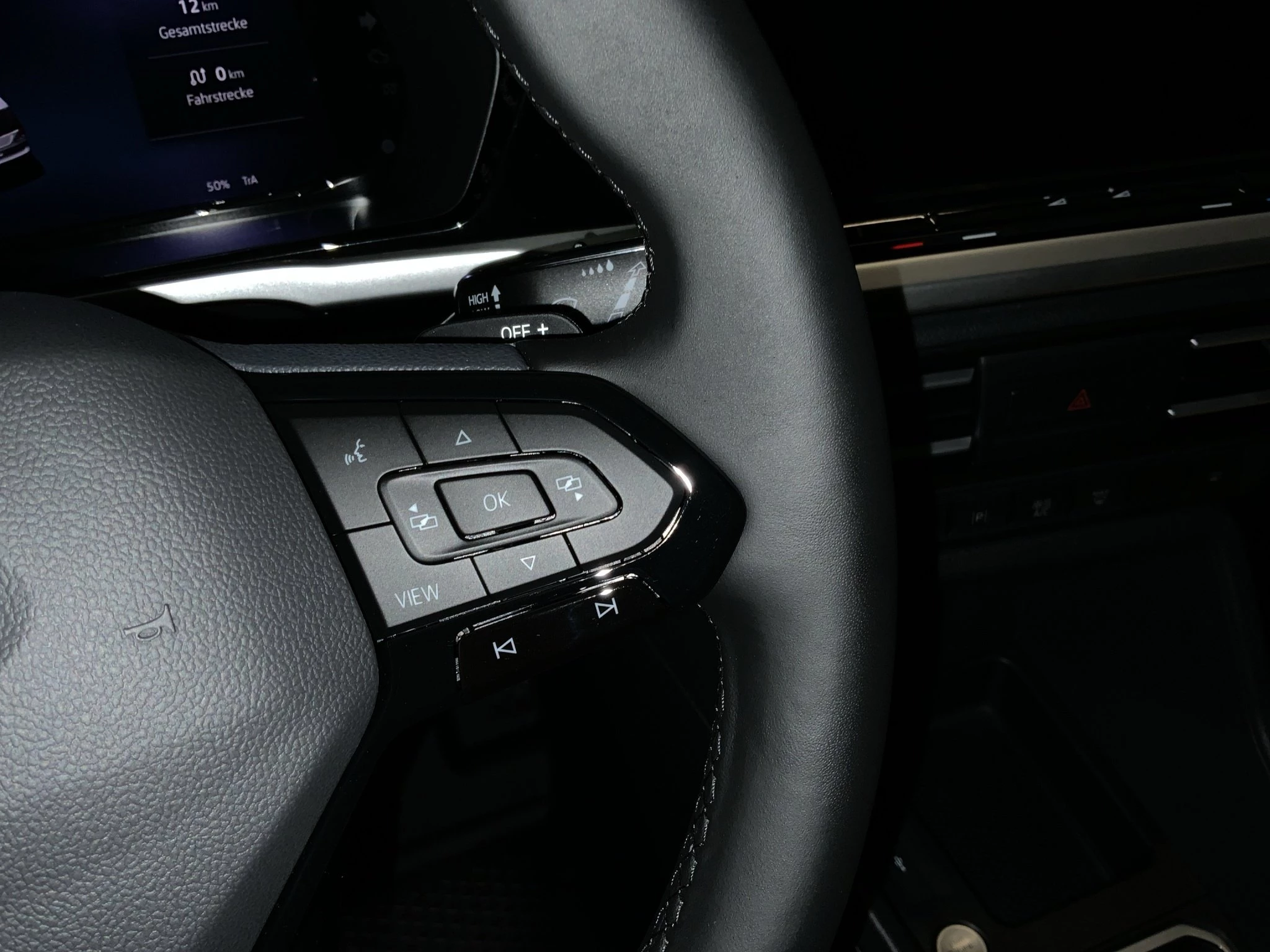 Ford-Transit Connect-image-15