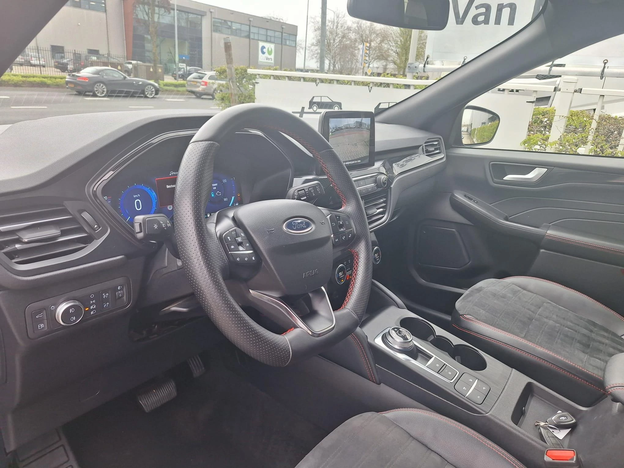 Ford-Kuga-image-17