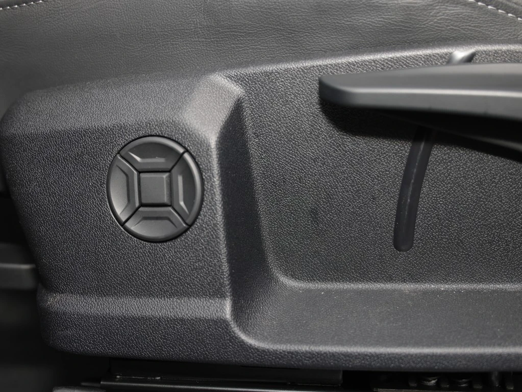 Audi-Q3-image-7