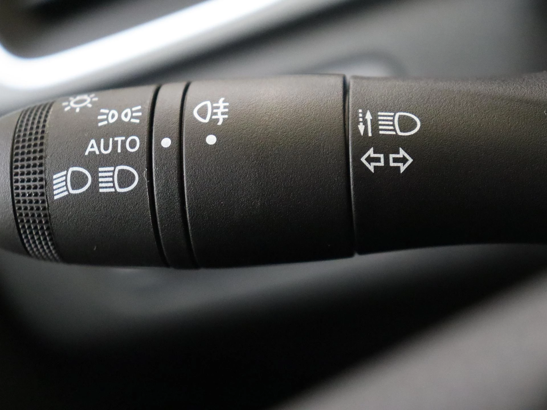 Renault-Captur-image-22