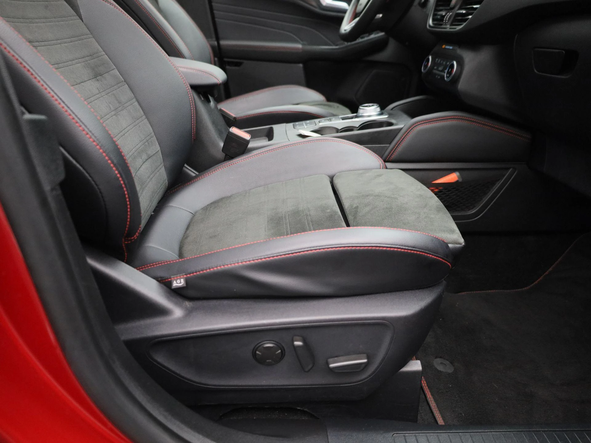 Ford-Kuga-image-33