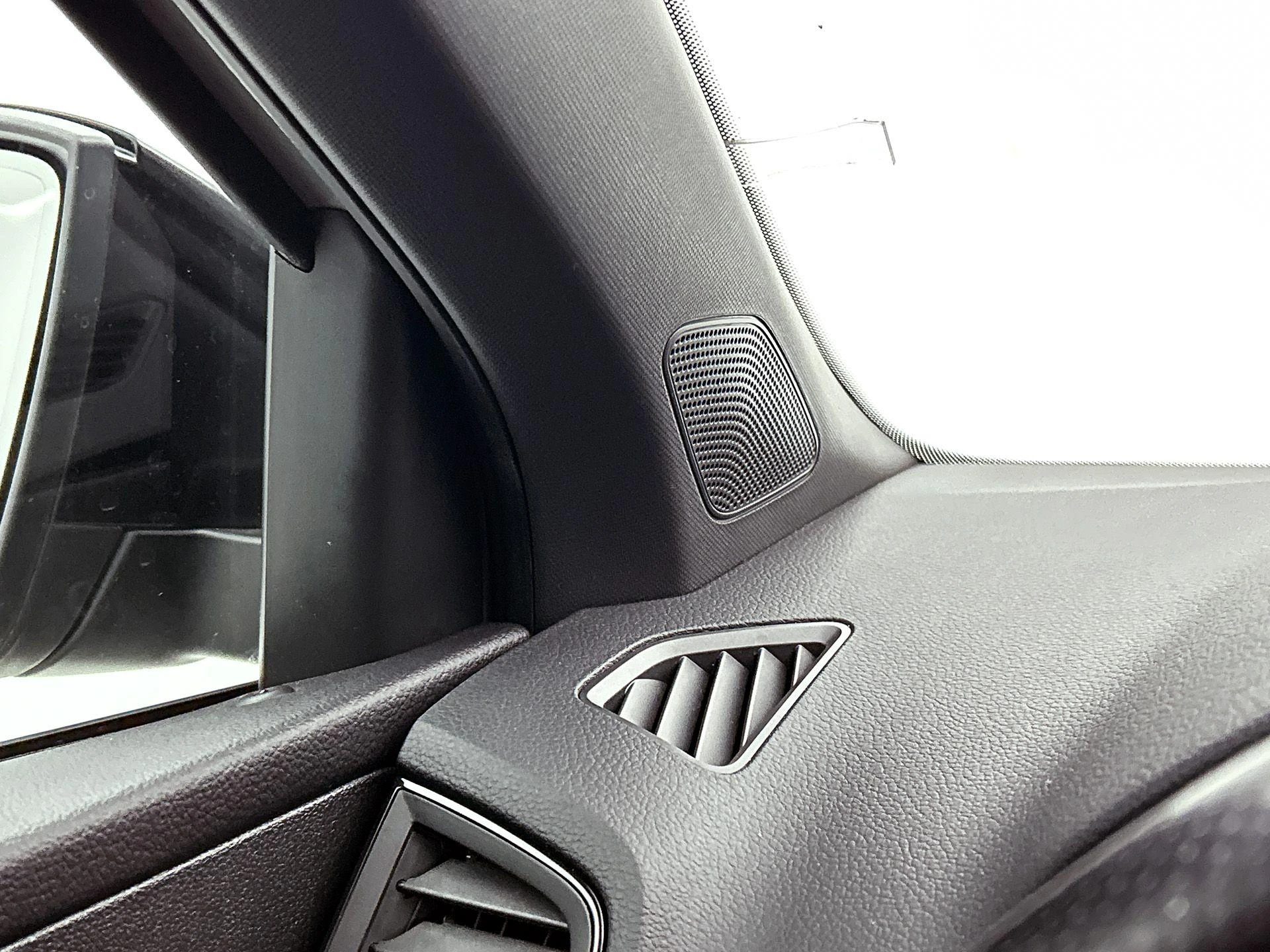 Škoda Karoq 1.5 TSI ACT Sportline Business