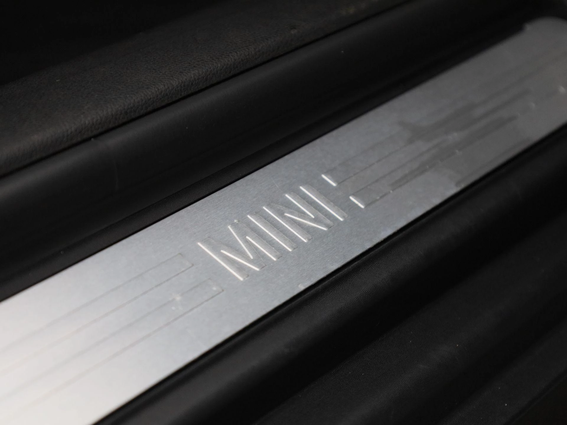 MINI Clubman Mini One D (85 kW) PDC V+A | LED | Navi