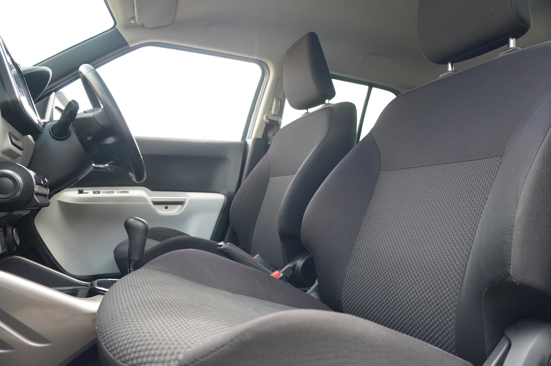 Suzuki-Ignis-image-9