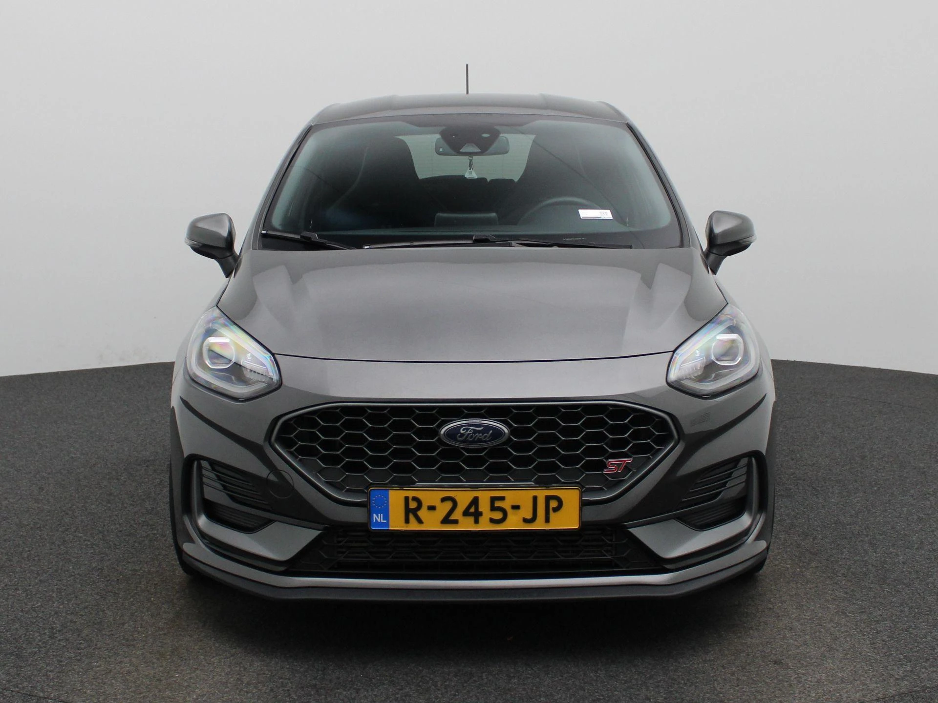 Ford-Fiesta-image-2