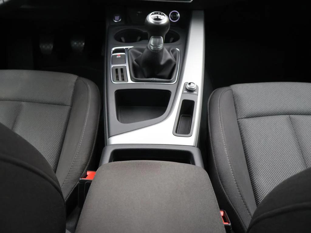 Audi A4 Audi A4 Sedan 35TFSI 150PK *NAVI*BLTH*CRUISE*PDC A*...