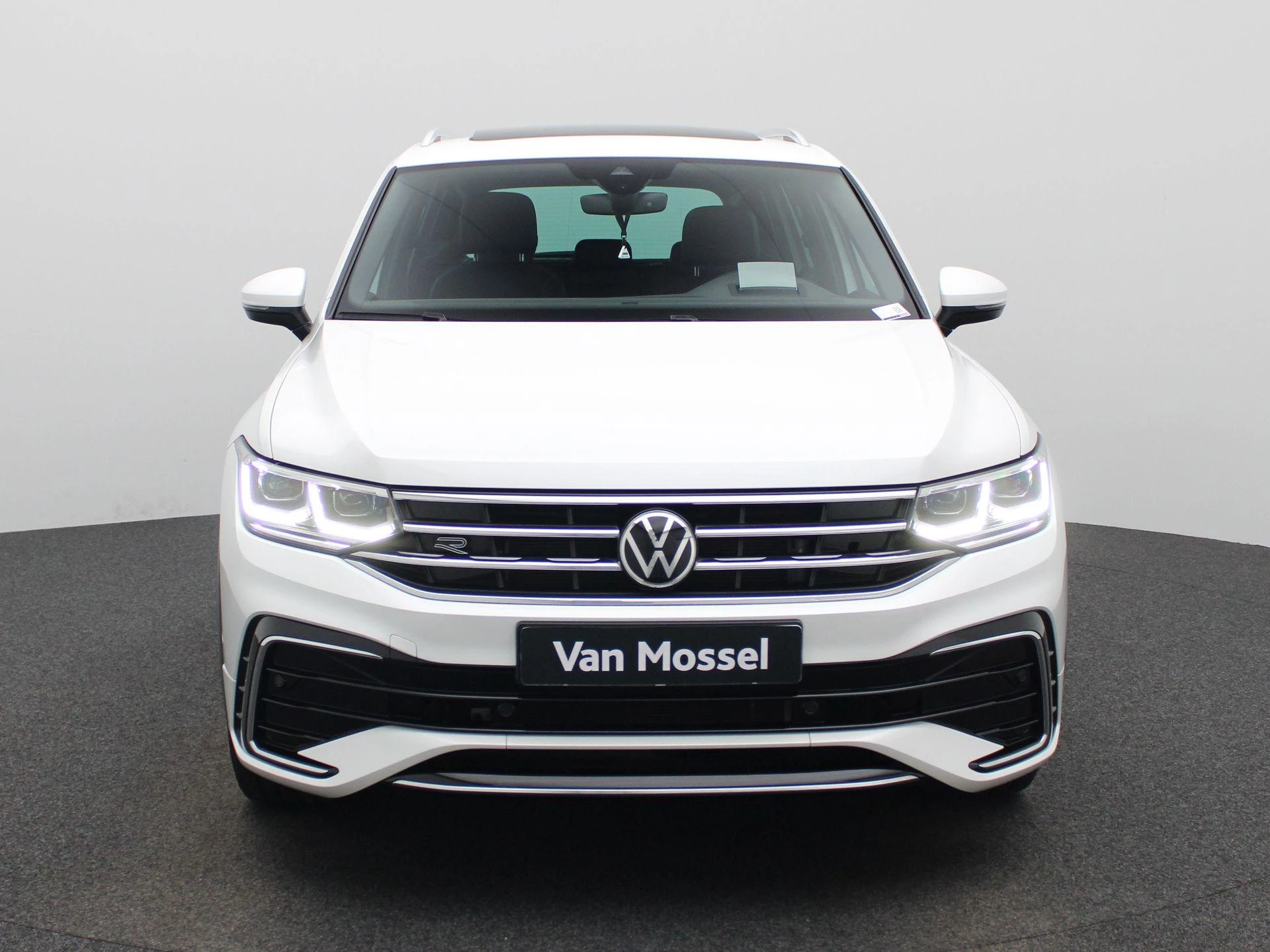 Volkswagen Tiguan 1.4 TSI eHybrid R-Line Business+ 245 PK|