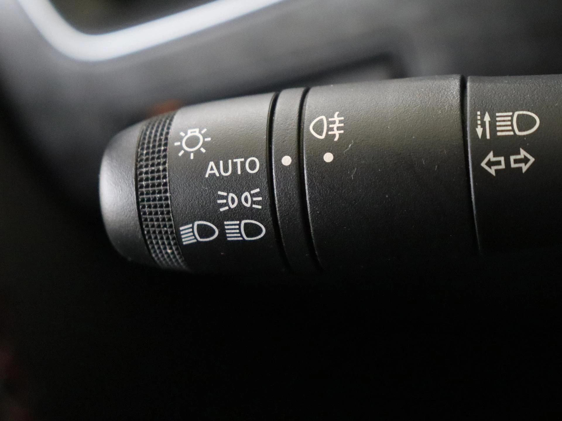 Renault-Arkana-image-26