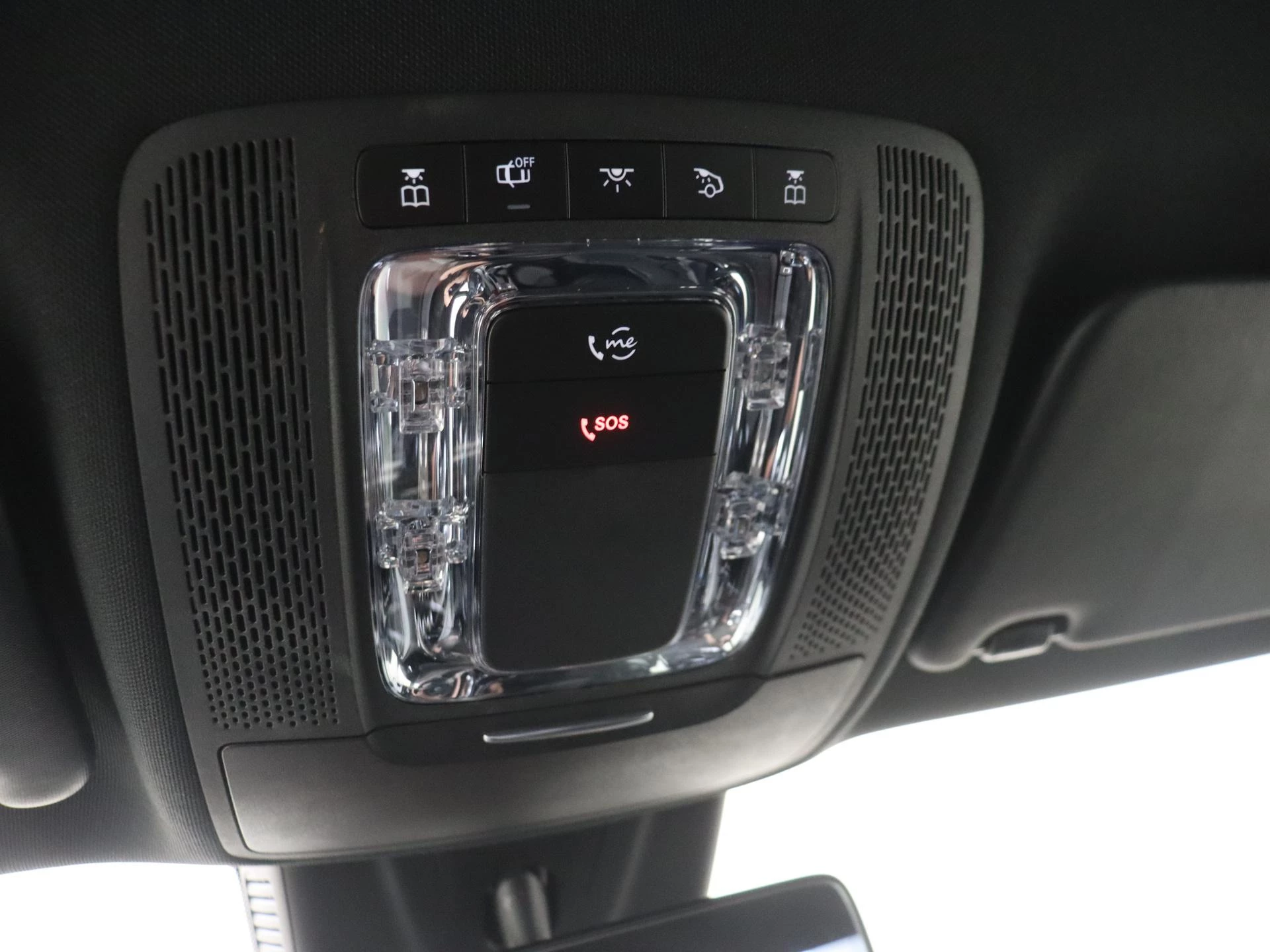 Mercedes-Benz-B-Klasse-image-22