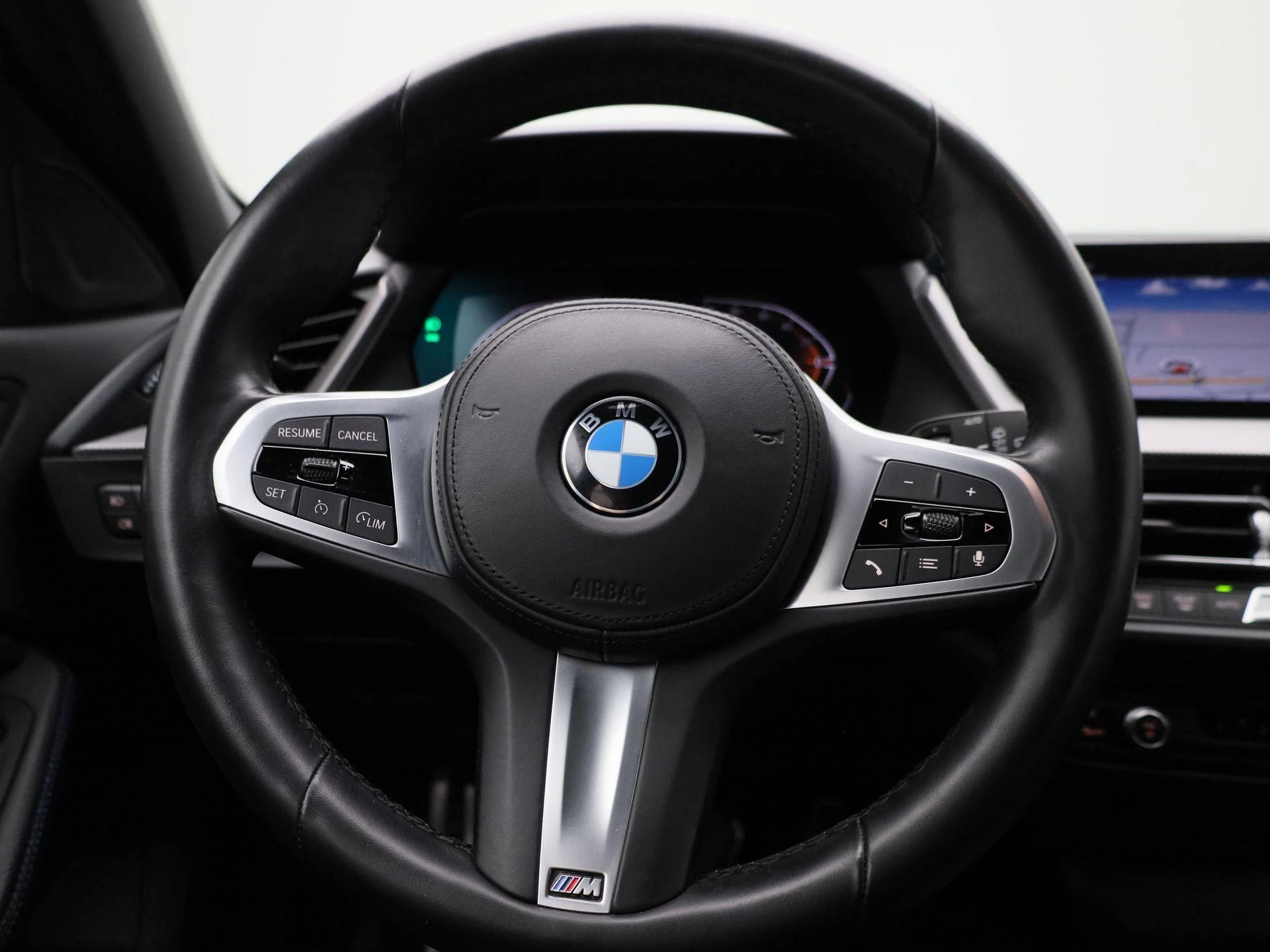 BMW-1 Serie-image-6