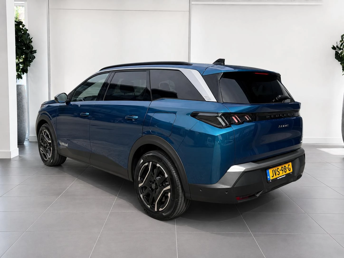 Peugeot 5008 1.6 Plug-in Hybrid 195 Allure 7p