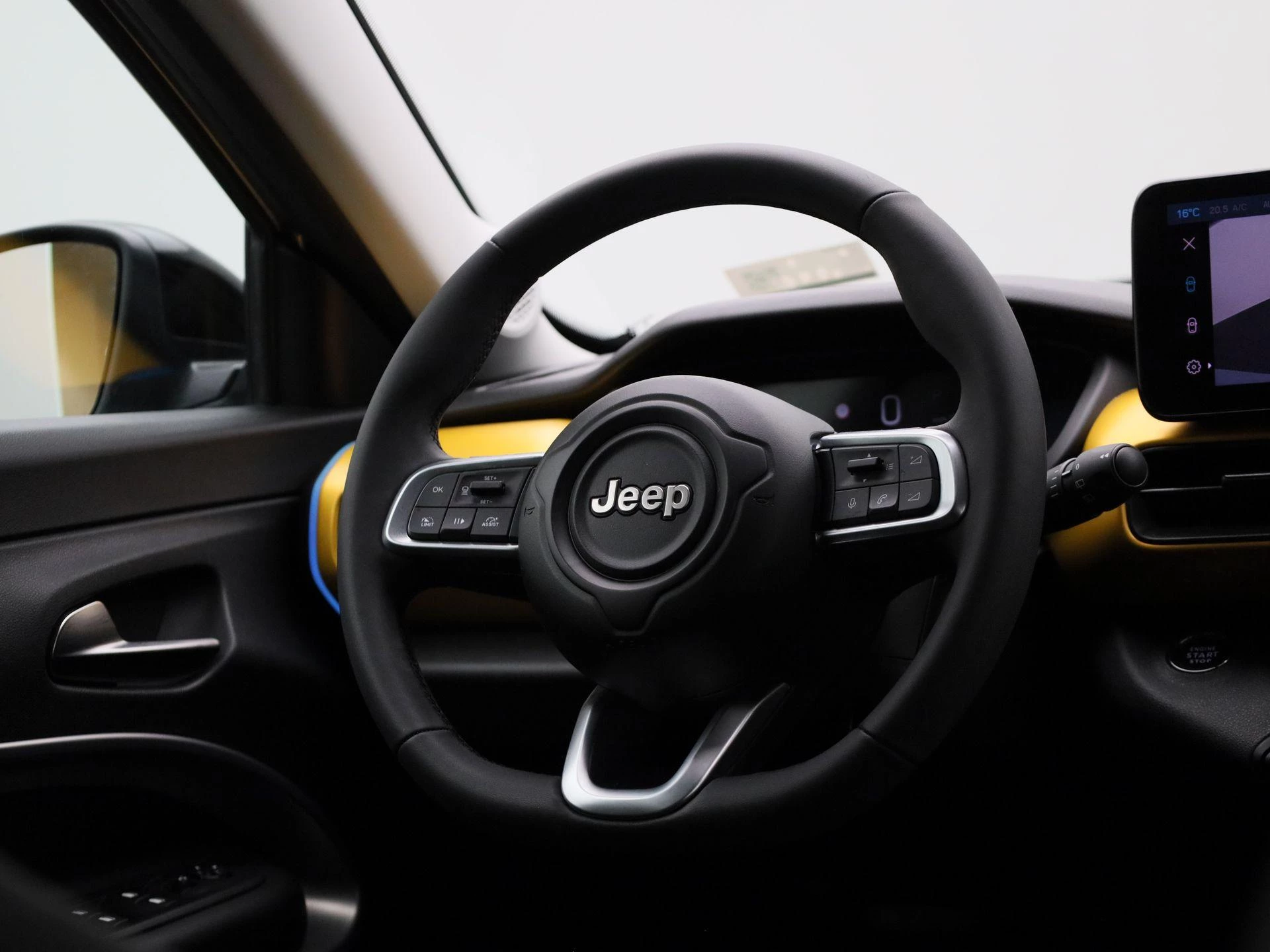 Jeep-Avenger-image-40