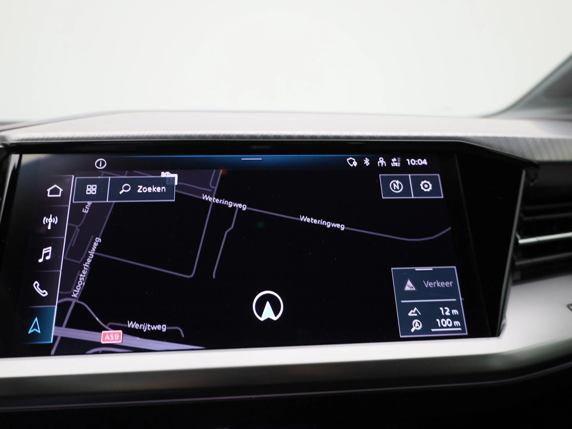 Audi-Q4 e-tron-image-27